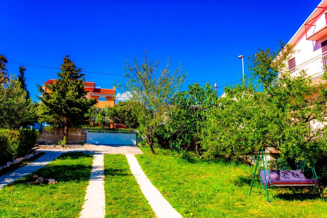 Vacation Home Grill & Chill With 350M2 Garden With Bbq Novi Vinodolski Eksteriør billede